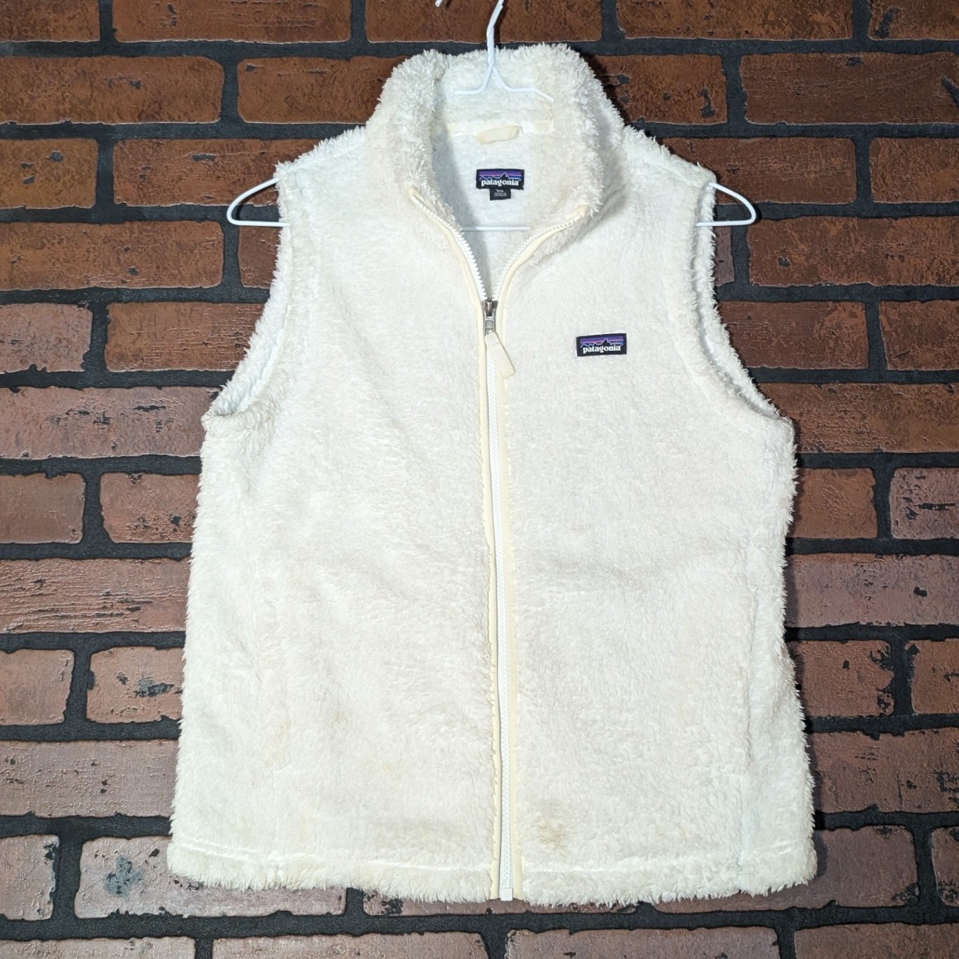 Patagonia Kids Xxl White Synchilla Fleece Vest Cozy Outdoor Layer